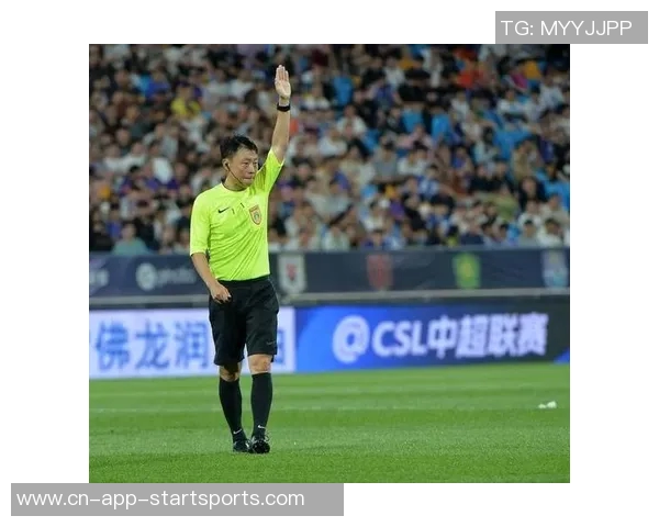 光速扳平瞬间浙江队洛佩斯失误助攻卡列洛进球战平泰山 光速扳平瞬间浙江队洛佩斯失误助攻卡列洛进球战平泰山