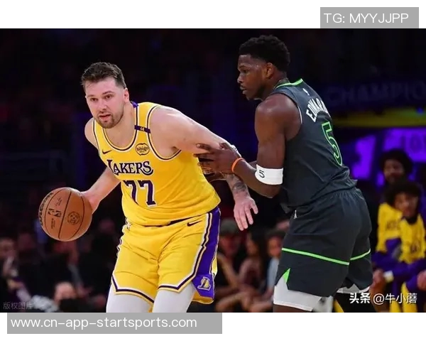 东契奇单打无解湖人防守漏洞显现后场短板依旧难以弥补